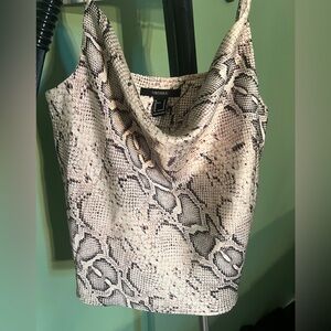 Snake pattern going out top